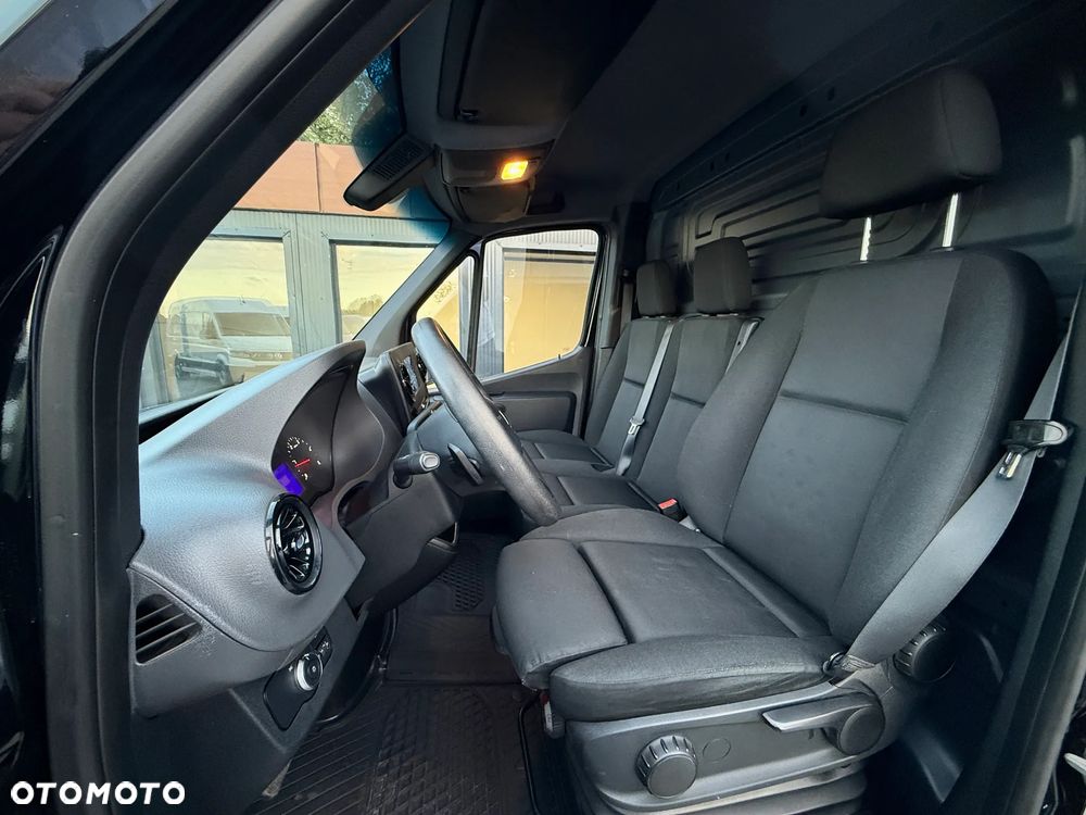 Mercedes-Benz Sprinter 314 CDI / Maxi L3 H2 / 2020 Rok Produkcji /  Automat 7G Tronic / 2.143cm3 OM651 / Czarny / Zarejestrowany w PL - 27