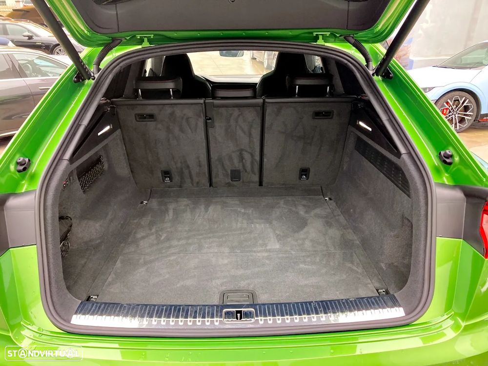 Audi RS Q8 4.0 TFSI quattro Tiptronic - 32