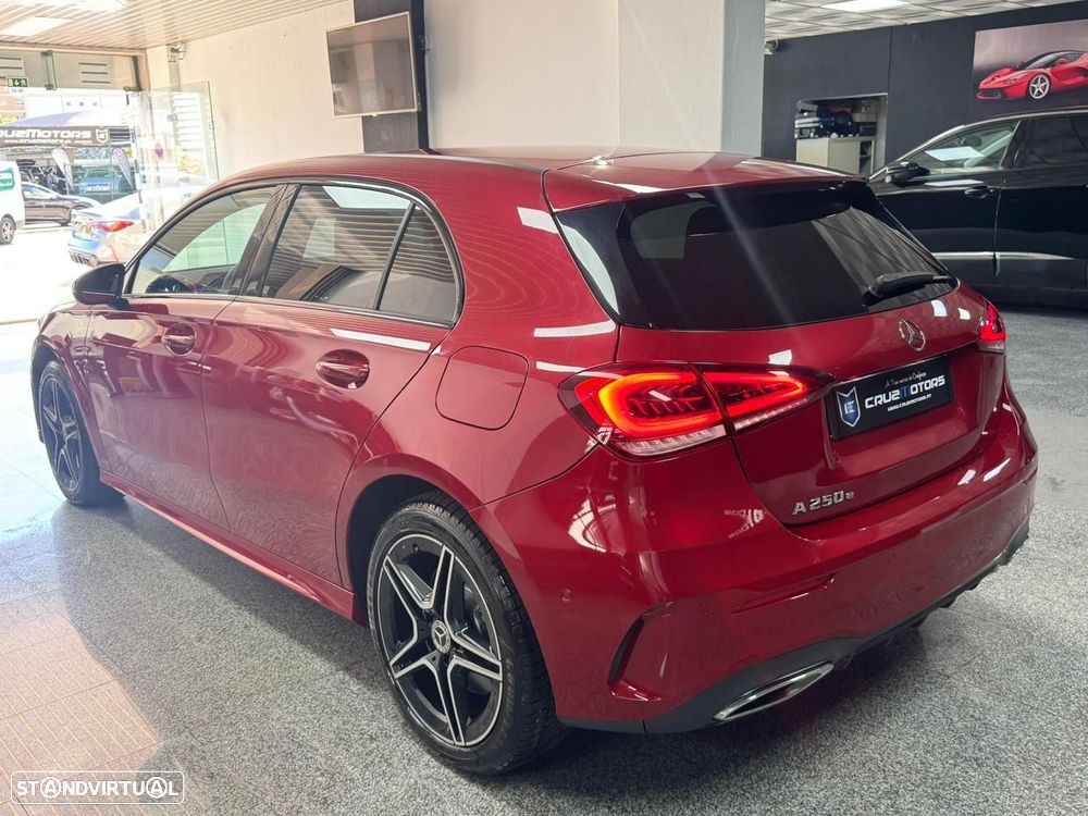 Mercedes-Benz A 250 e AMG Line - 7