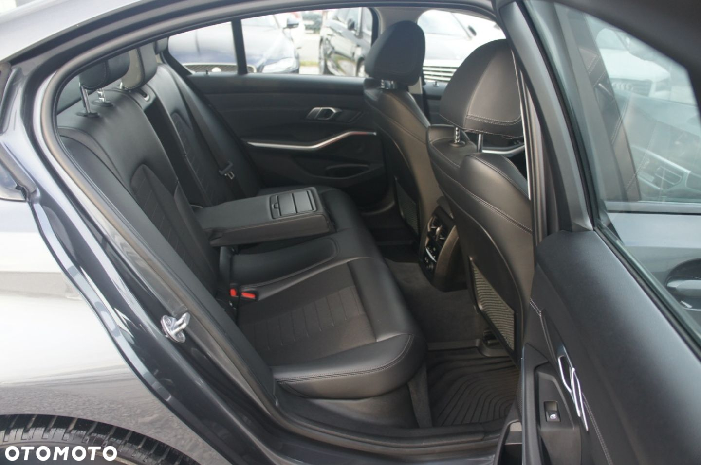 BMW Seria 3 - 18