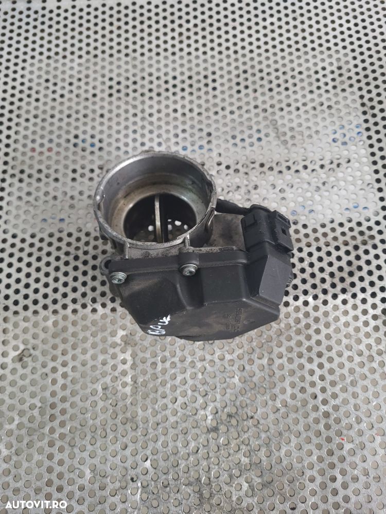 Clapeta Acceleratie Audi A4 2.0 Tdi Motor BPW Capac Fisurat Factura Si Garantie - 4
