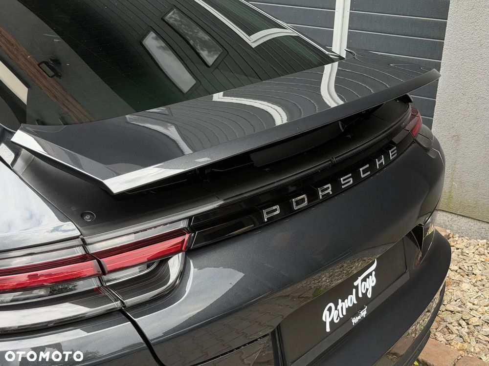 Porsche Panamera 4 - 7