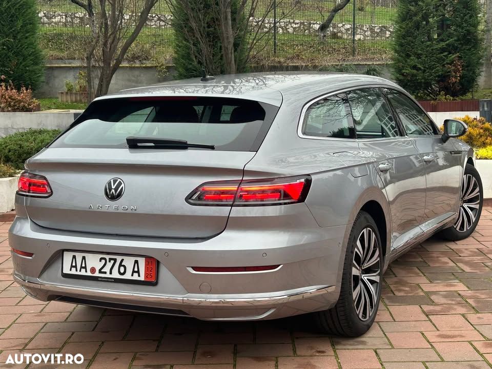 Volkswagen Passat Variant 2.0 TDI SCR DSG Elegance - 10