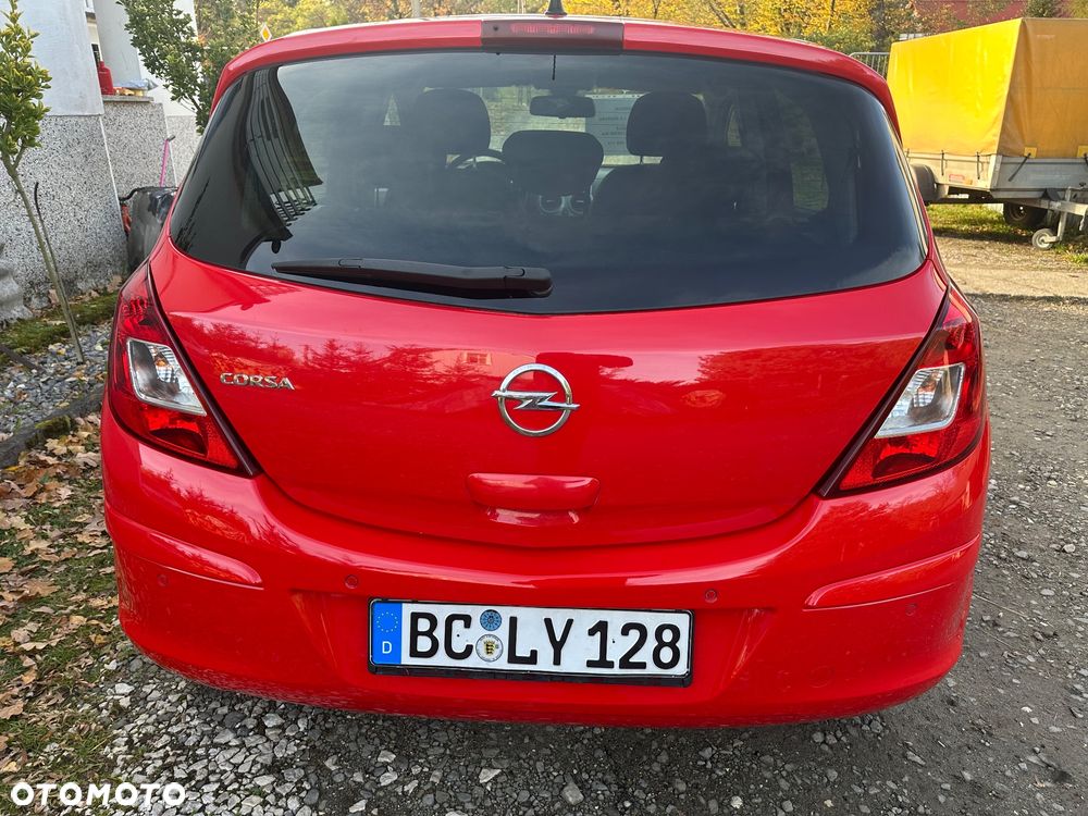 Opel Corsa 1.4 16V Edition - 3