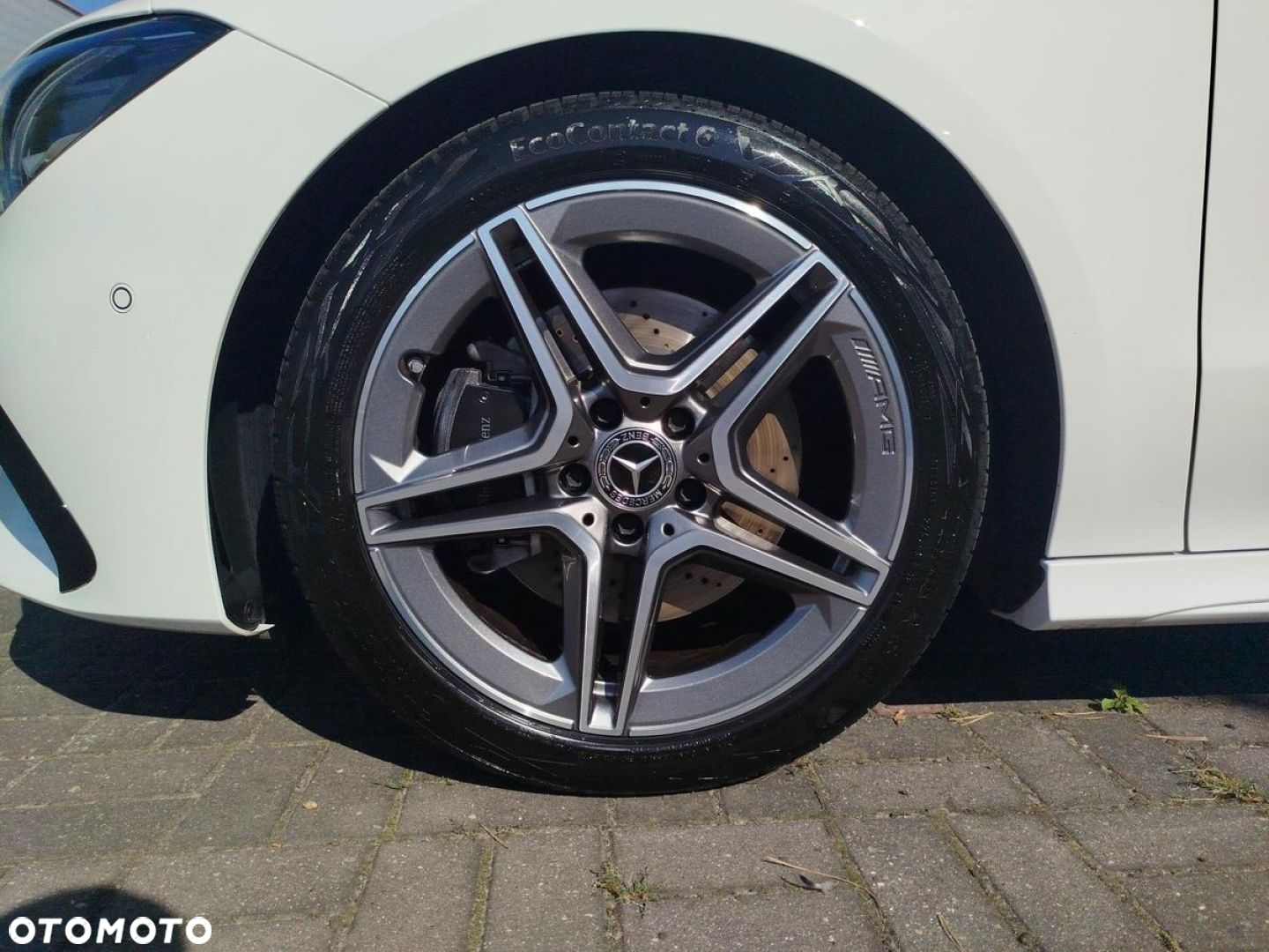Mercedes-Benz CLA - 23