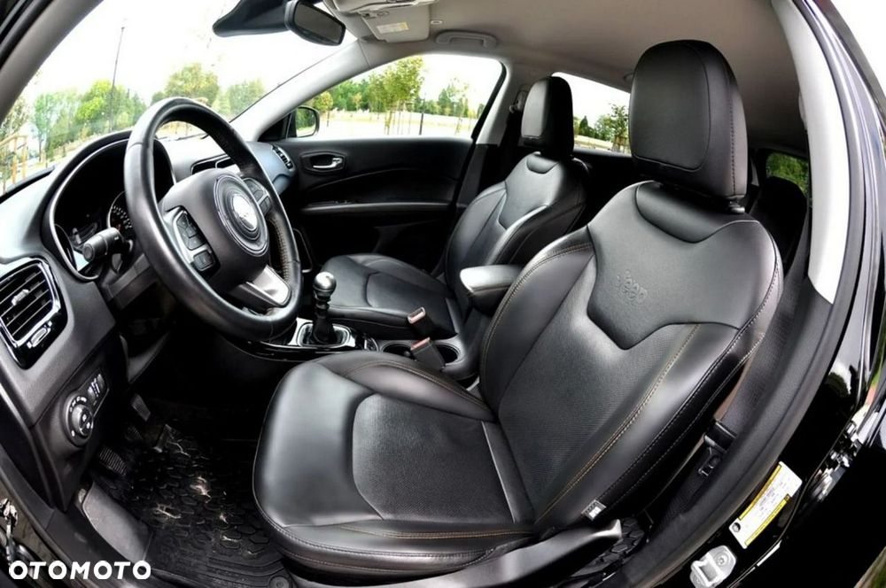 Jeep Compass 1.4 TMair Limited FWD S&S - 20