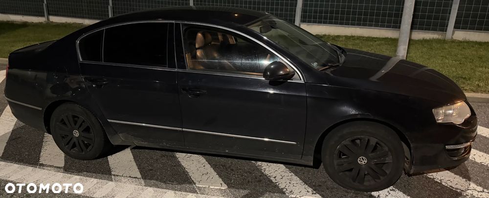 Volkswagen Passat 2.0 TDI DPF Highline DSG - 3