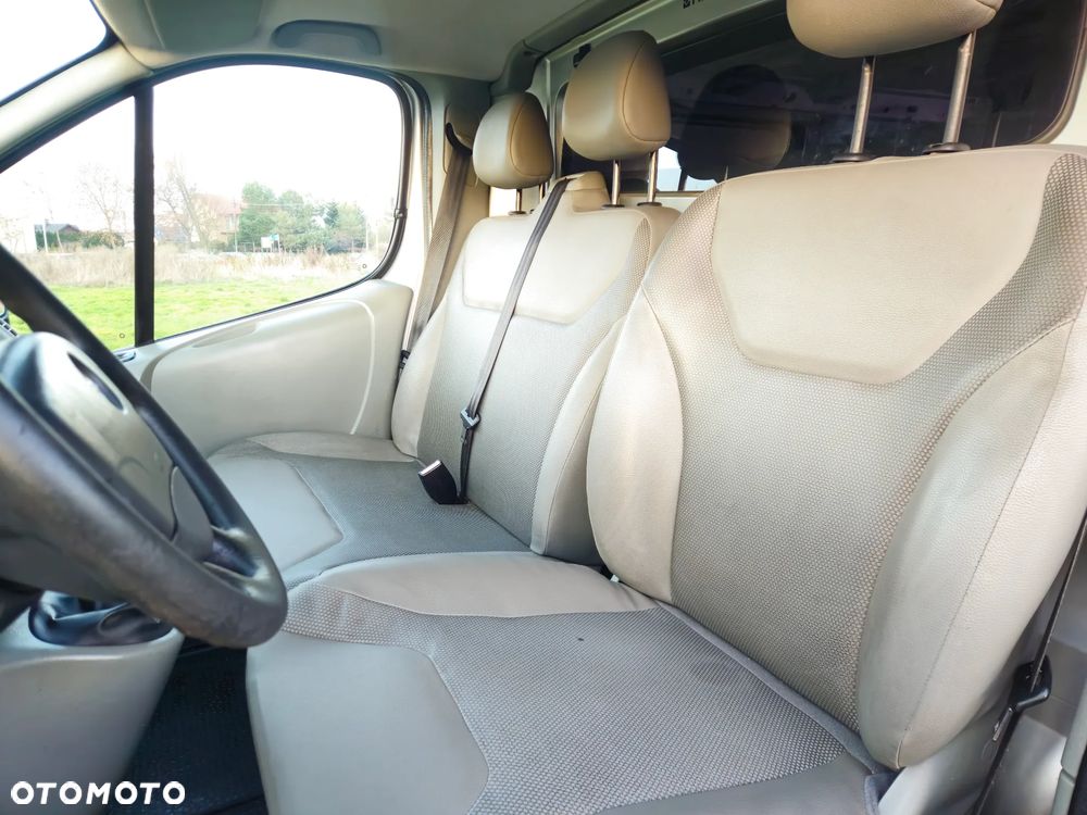 Opel VIVARO 2.0 cdti KLIMATYZACJA - 23