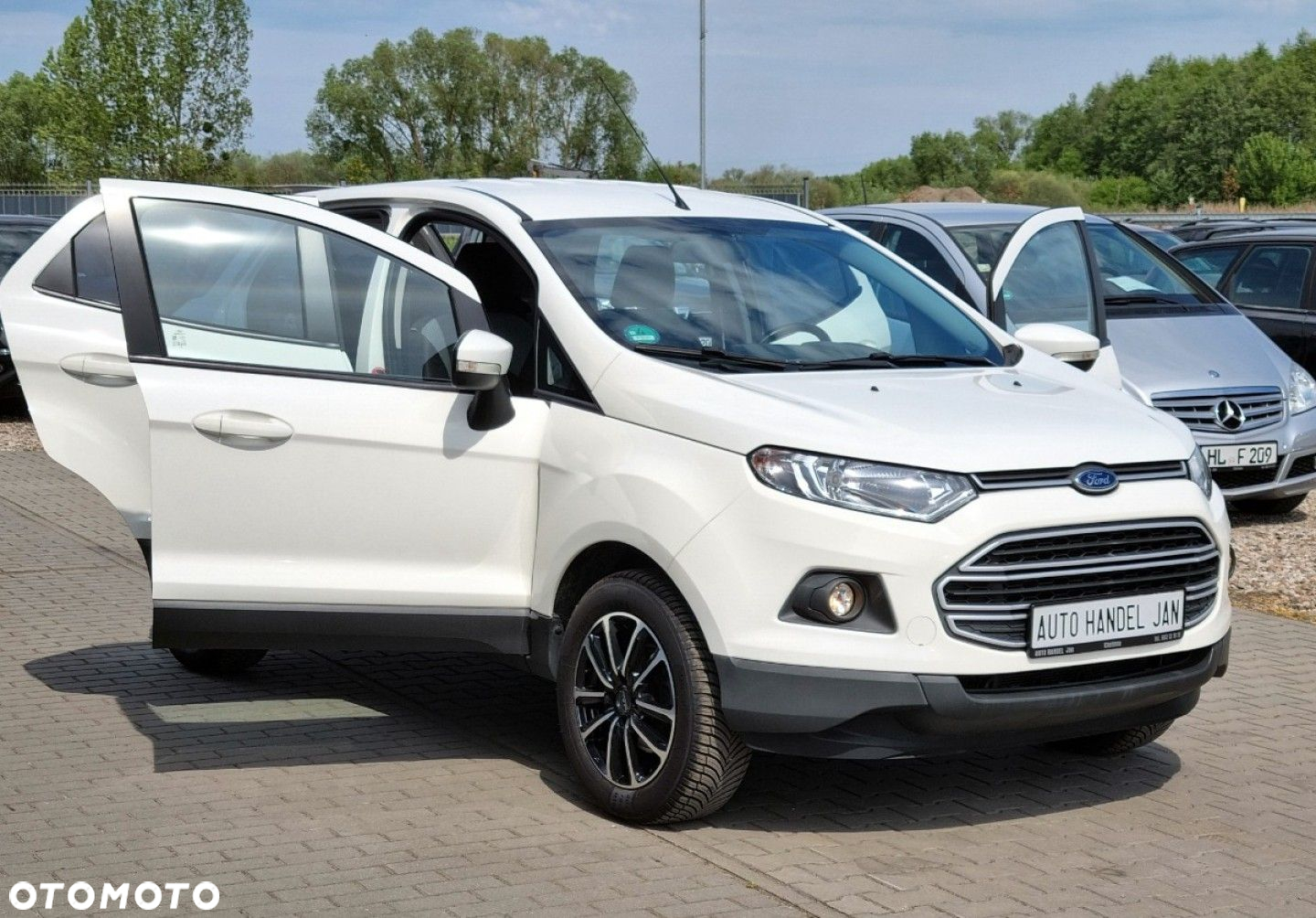 Ford EcoSport - 18