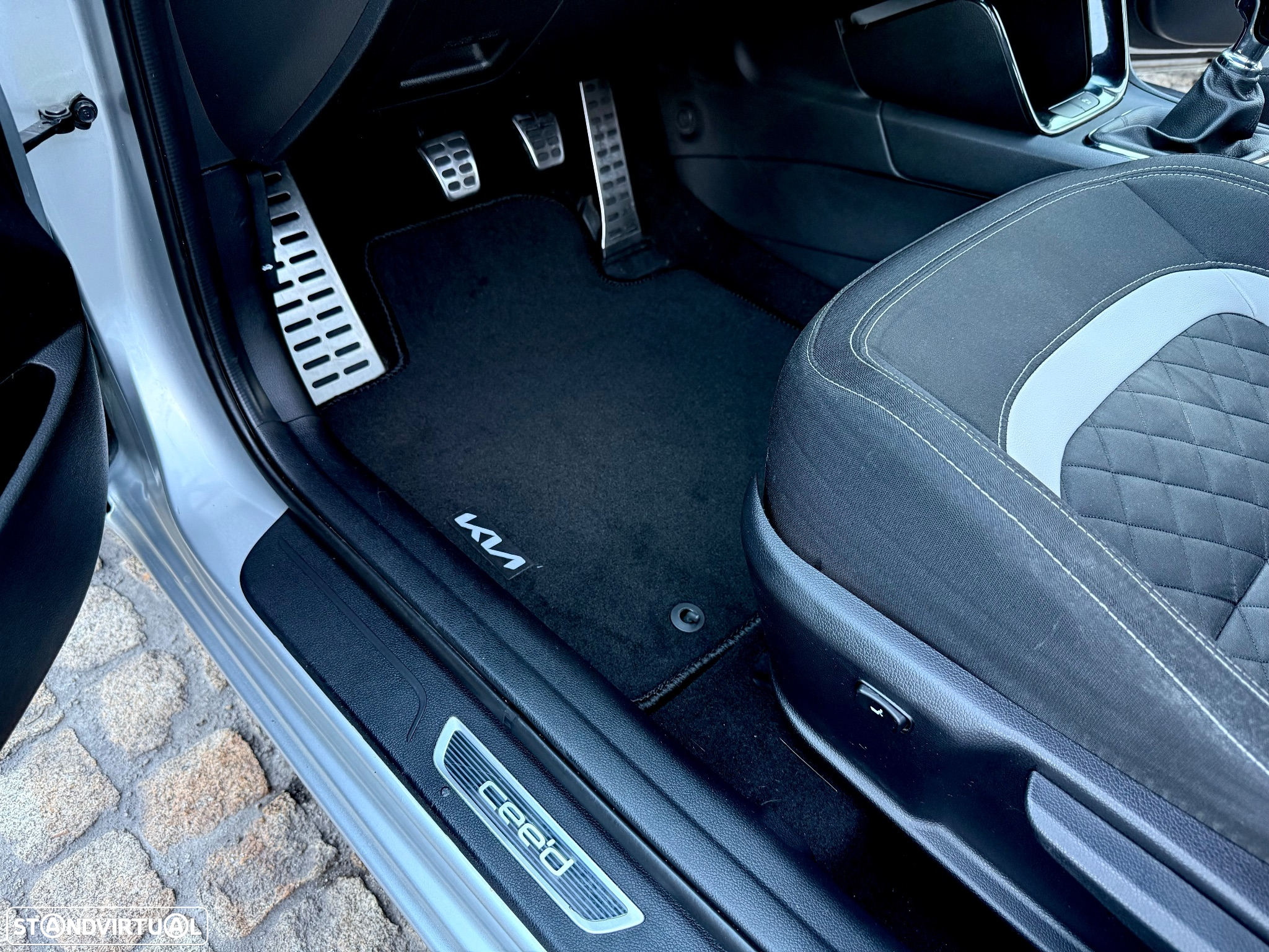 Kia Ceed SW 1.6 CRDi GT Line - 39