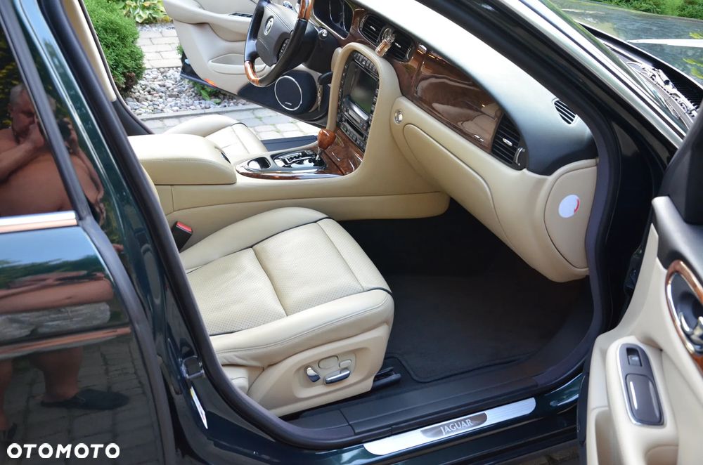 Jaguar XJ XJ6 2.7 Twin Turbo Executive Last Edition - 15