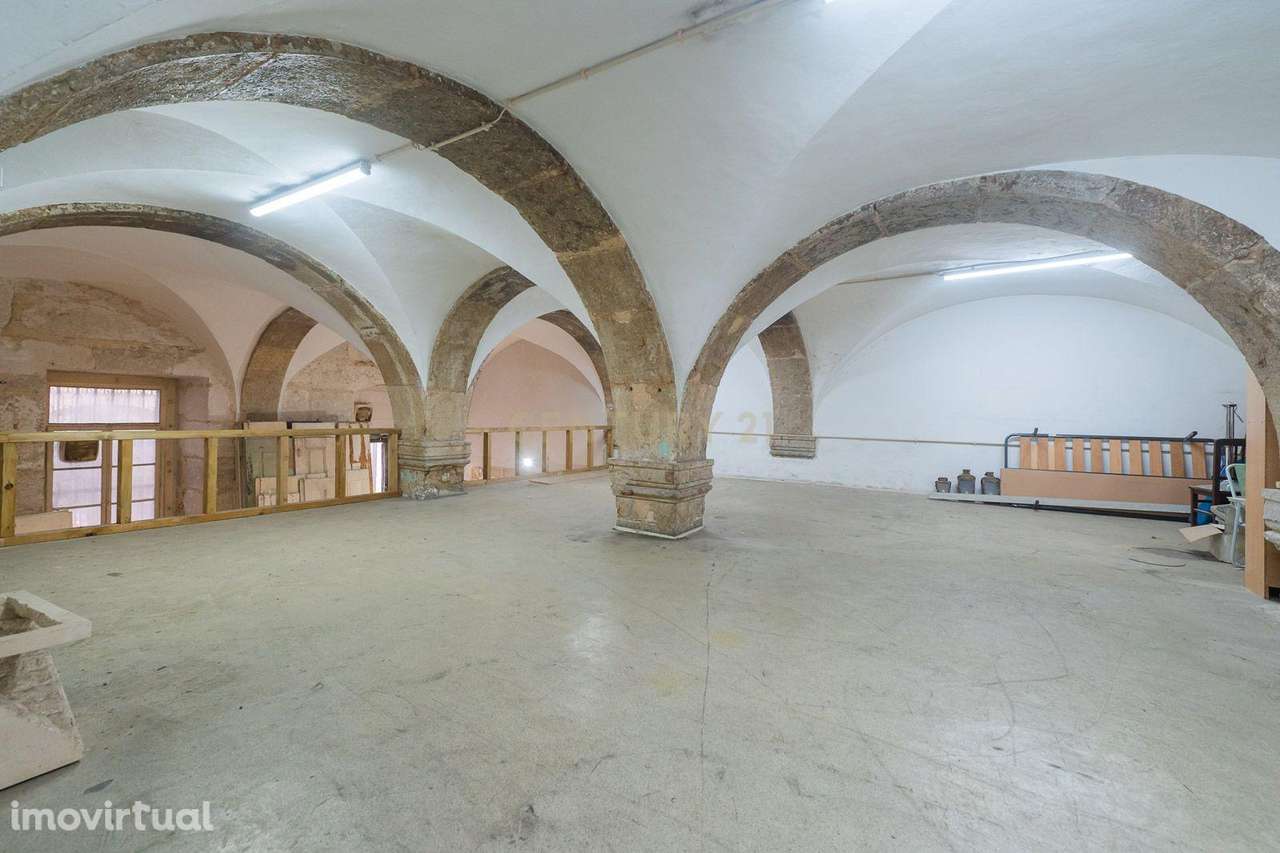 Espaço Comercial com Caráter Único no Coração de Lisboa | 177 m² - Grande imagem: 2/21