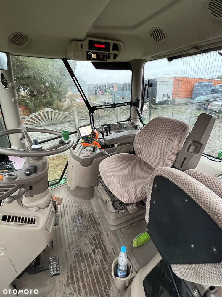 John Deere 6150R - 15