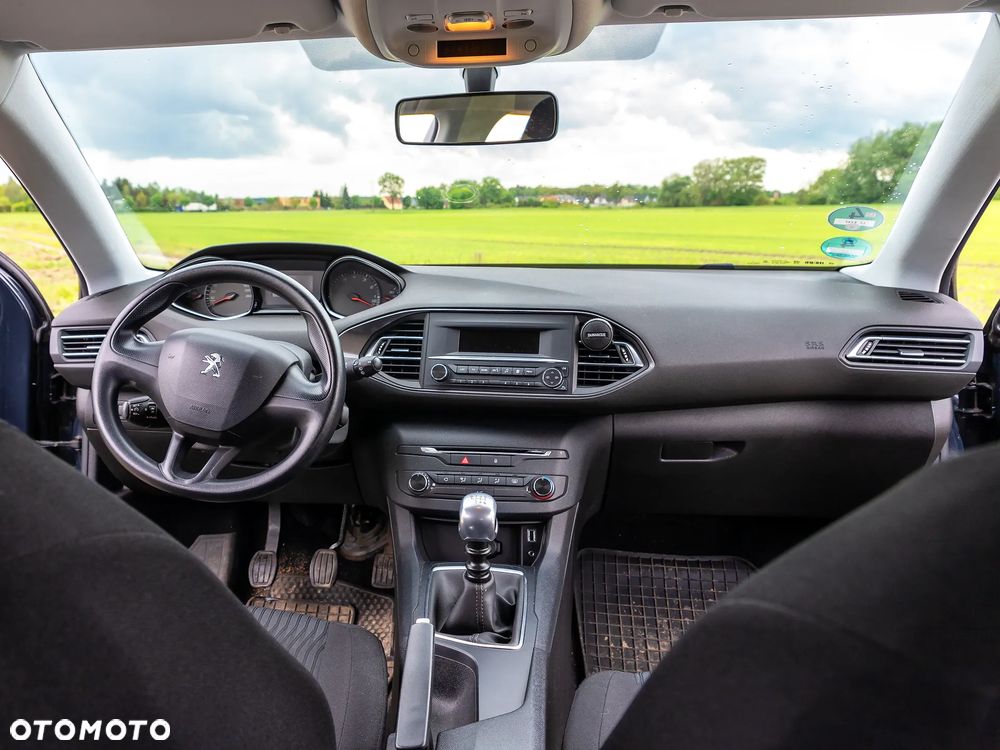 Peugeot 308 125 THP Access - 6