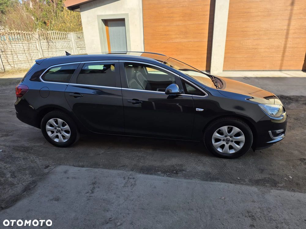 Opel Astra 1.6 CDTI DPF ecoFLEX TourerStart/Stop Edition - 3
