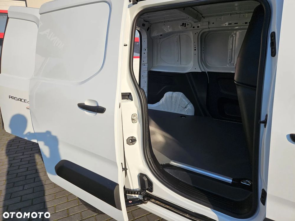 Toyota ProAce City 1.5HDI 102KM - 14