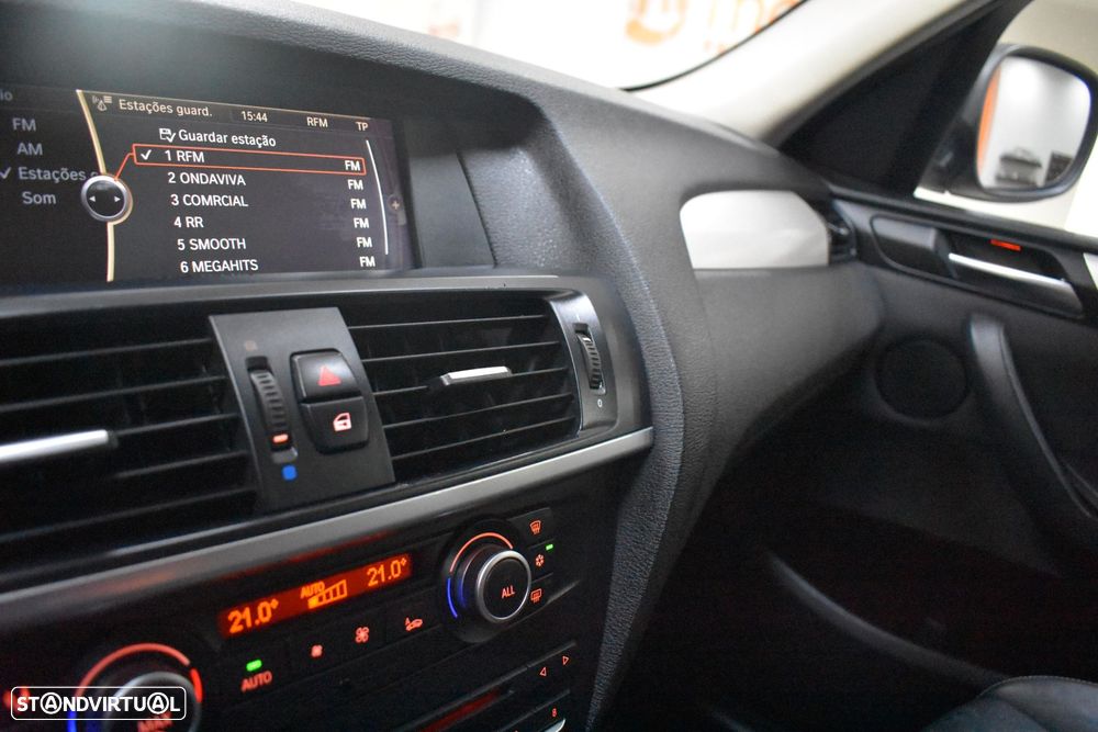 BMW X3 20 d xDrive Auto - 32