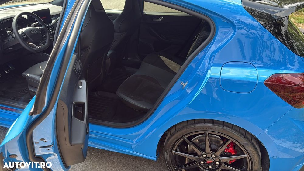 Ford Focus - 7