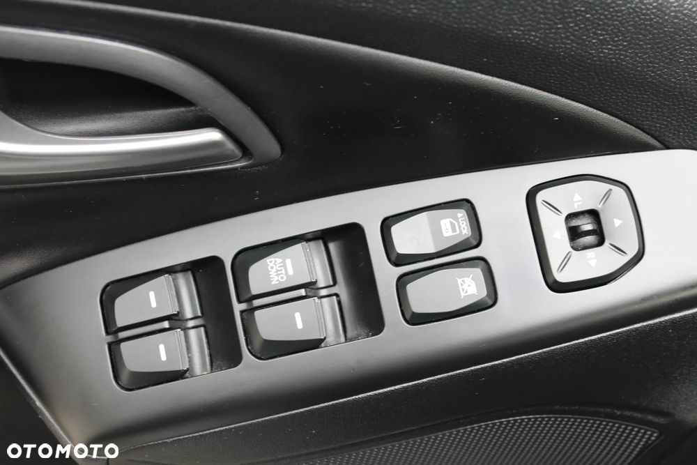 Hyundai ix35 1.6 GDI Comfort 2WD - 12
