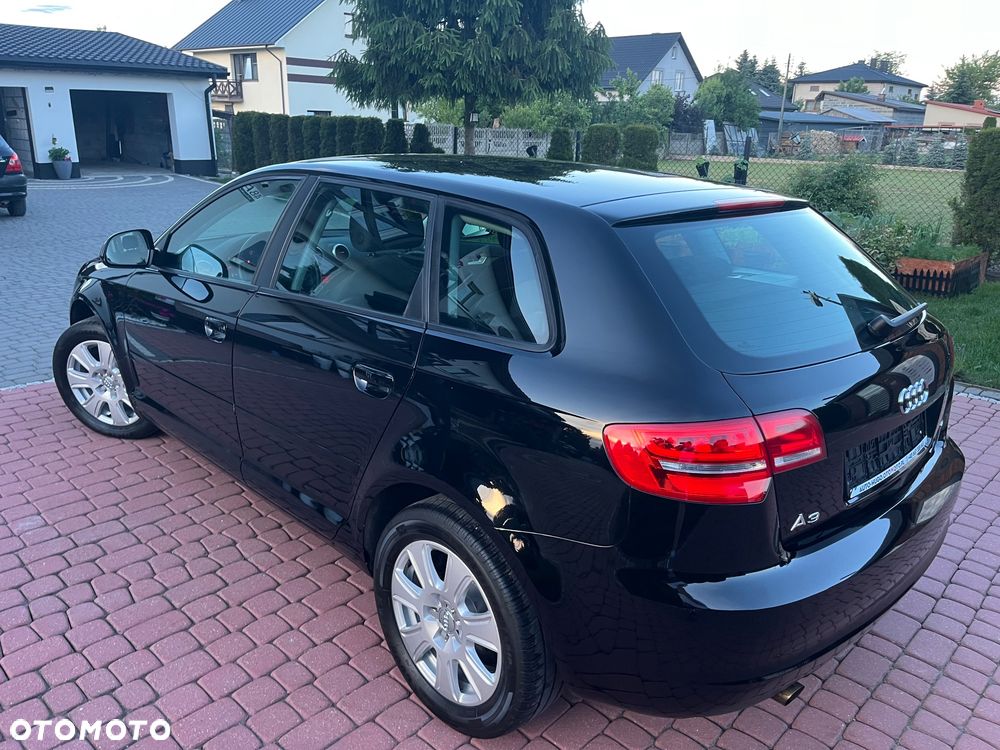 Audi A3 Sportback 1.6 Attraction - 5