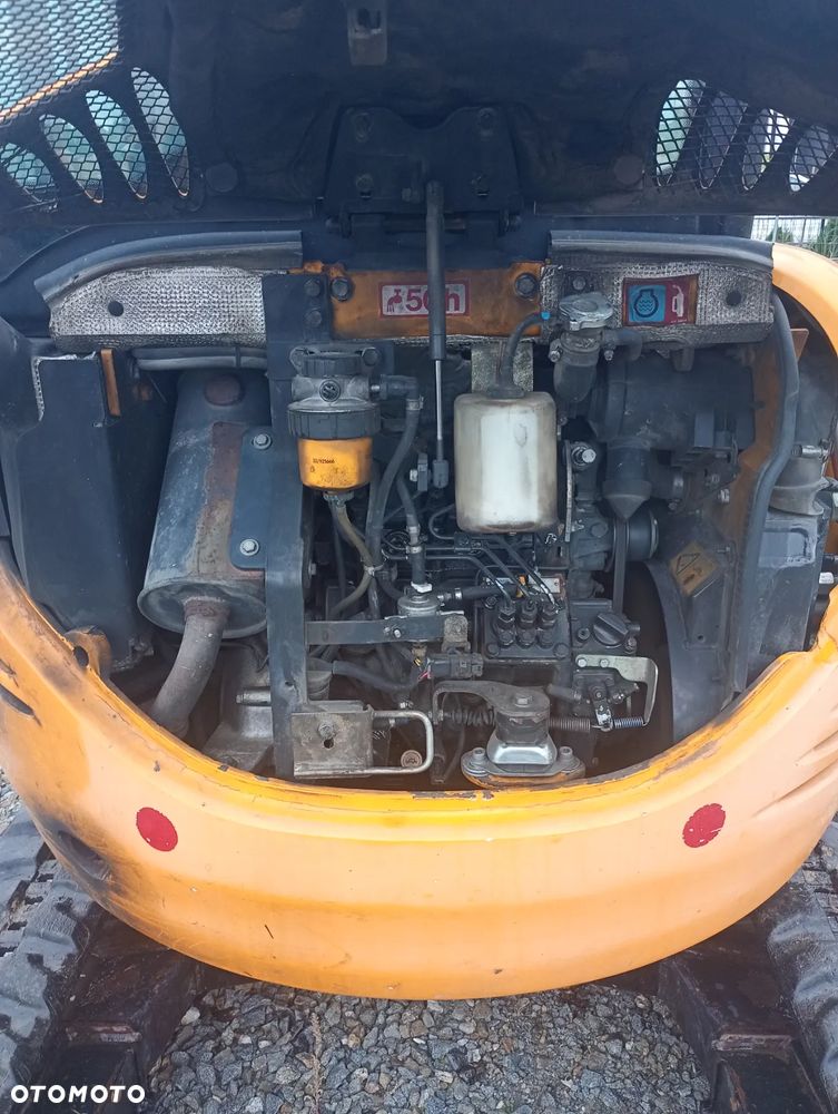 JCB 8025 - 8
