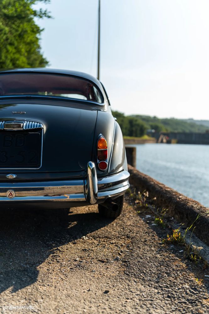 Jaguar Daimler - 10