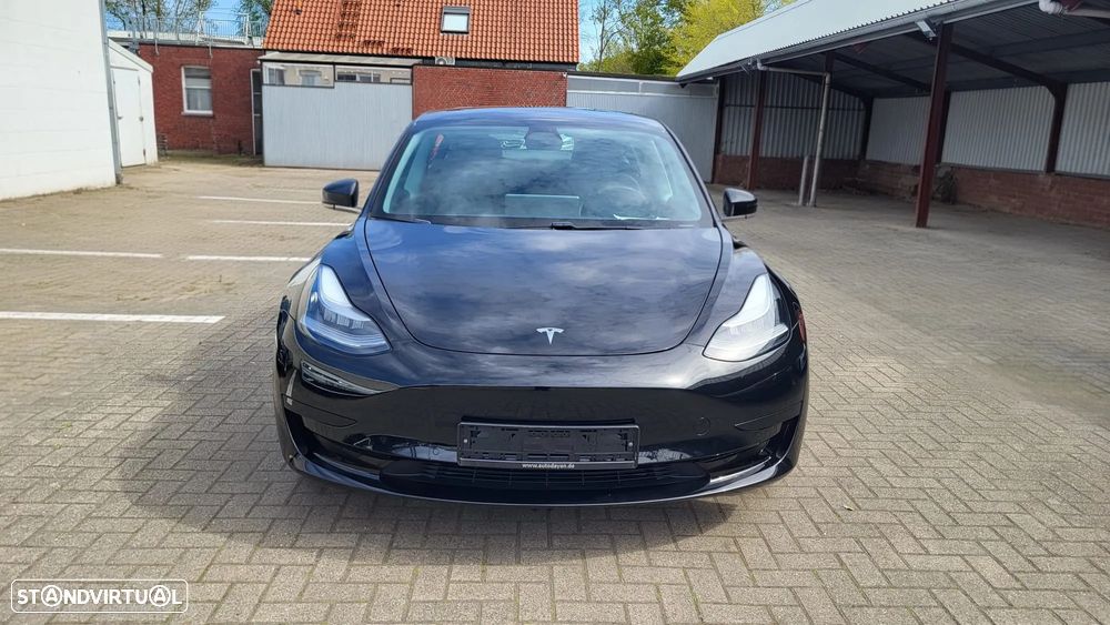Tesla Model 3 Standard Range Plus RWD - 1