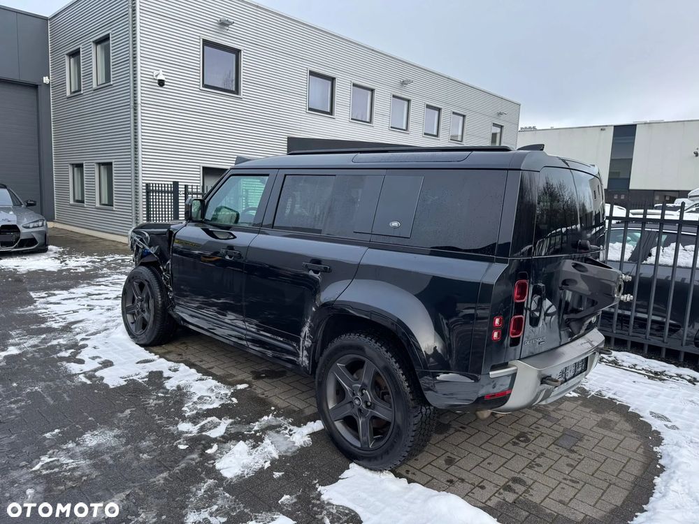 Land Rover Defender - 15