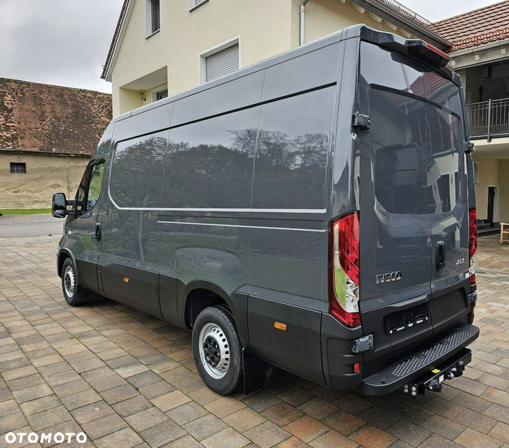 Iveco Daily 35S18 H - 4
