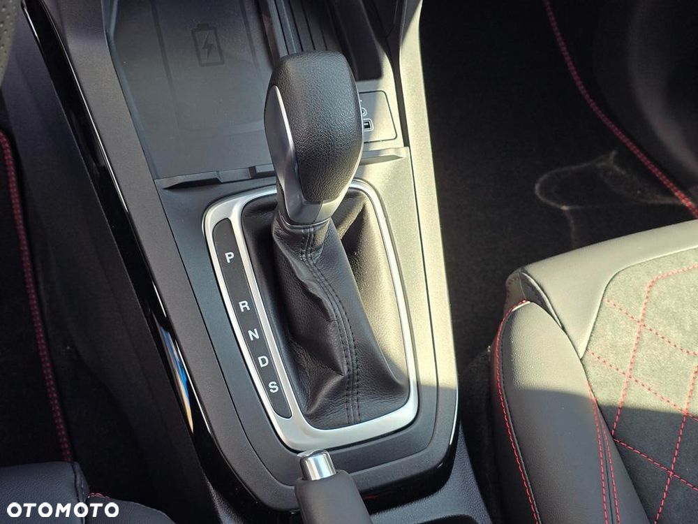 Ford Puma 1.0 EcoBoost mHEV ST-Line X PowerShift - 19