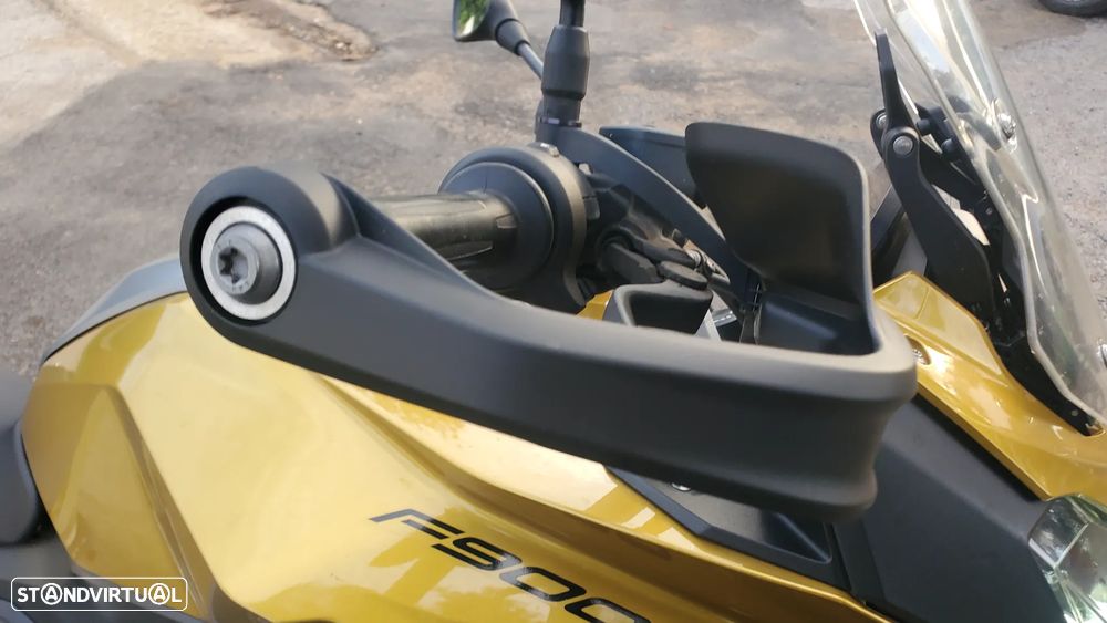 BMW F 900 XR - 14
