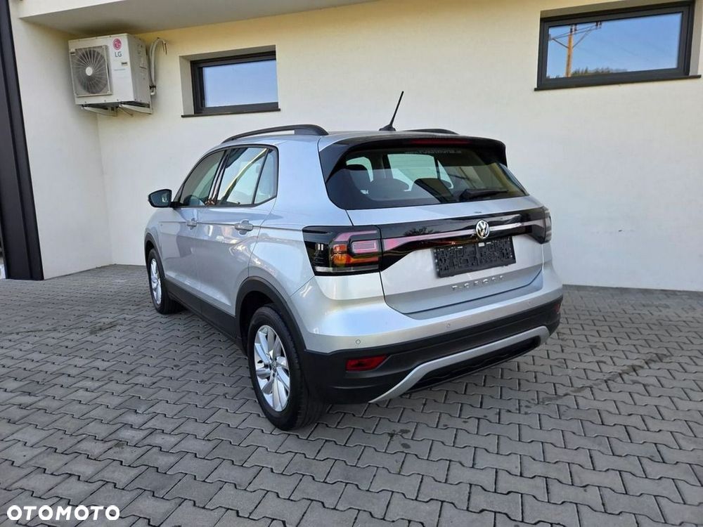 Volkswagen T-Cross - 3