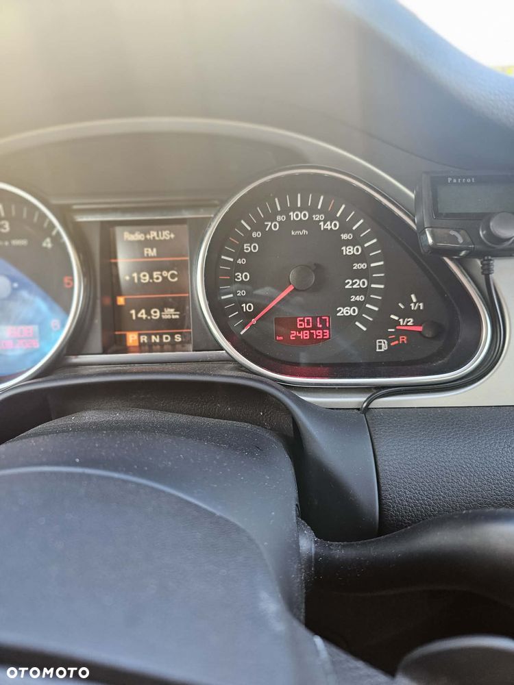Audi Q7 3.0 TDI Quattro Tiptronic - 16