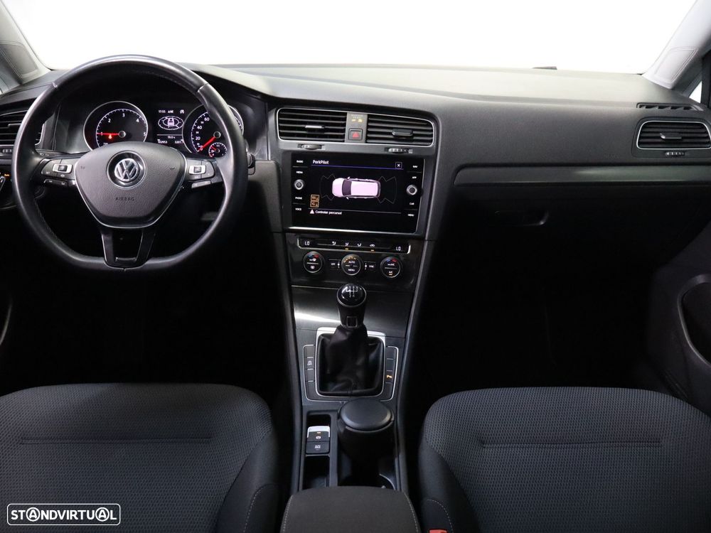 VW Golf Variant 1.6 TDi Confortline - 10