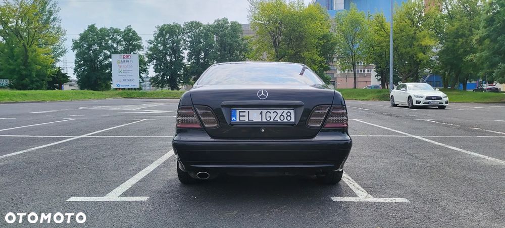Mercedes-Benz CLK 320 - 3