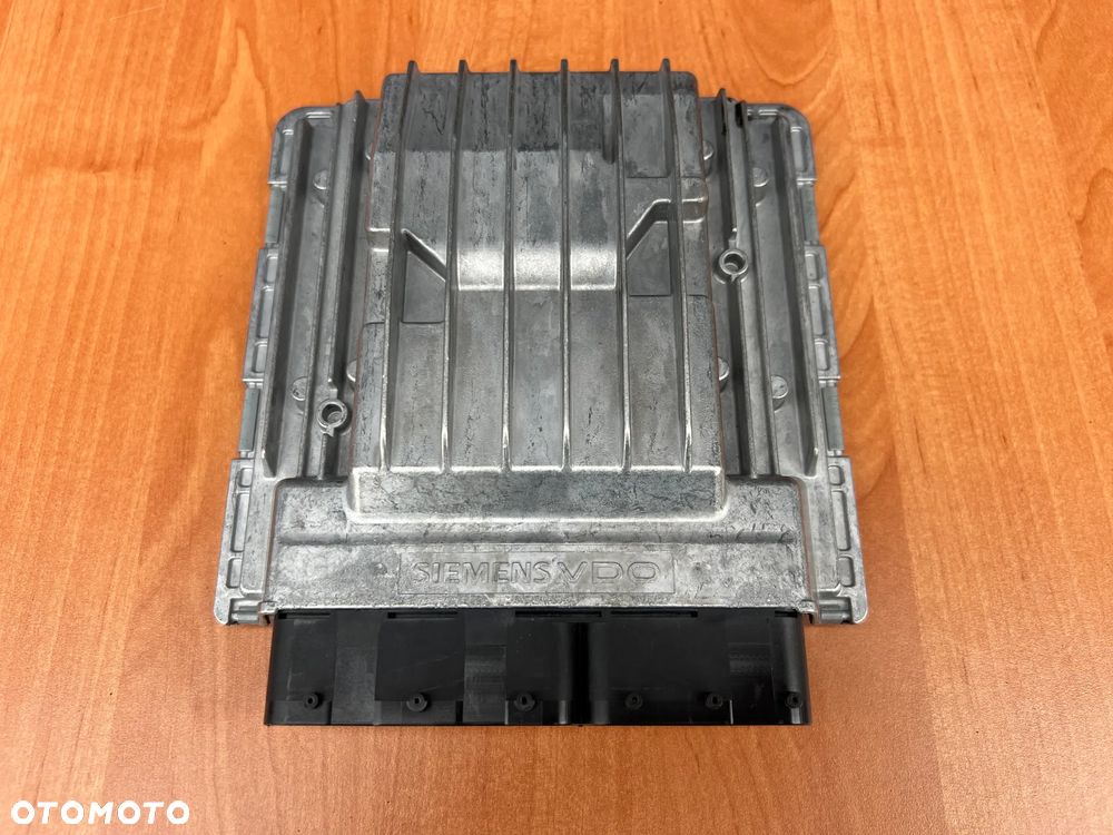 KOMPUTER STEROWNIK SILNIKA ECU BMW E60 E61 7585654 5WK93711 - 1