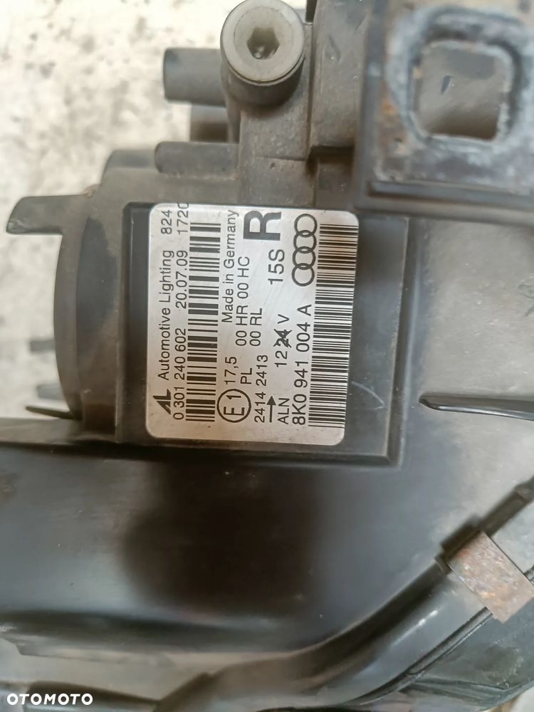 Lampa prawa przednia Audi A4 B8 prawy przód 8K0941004A - 16