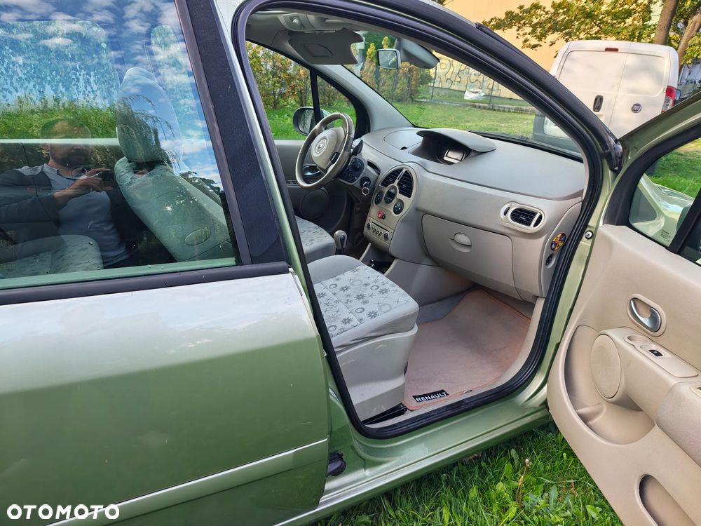 Renault Modus - 22