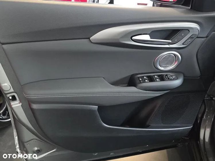 Alfa Romeo Tonale 1.5 T4 GSE mHEV Sport Speciale DCT - 8