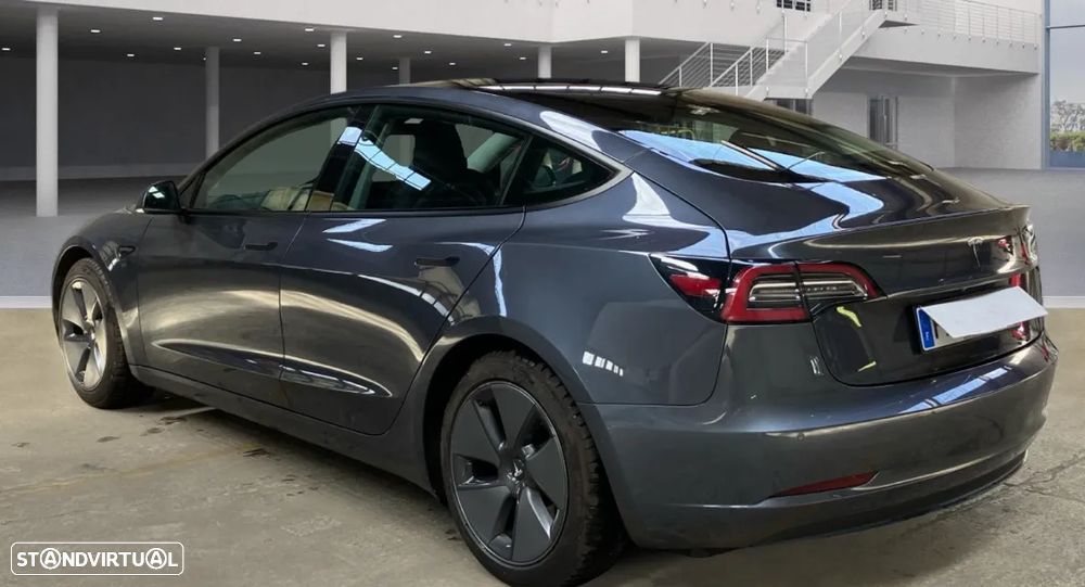 Tesla Model 3 RWD - 3