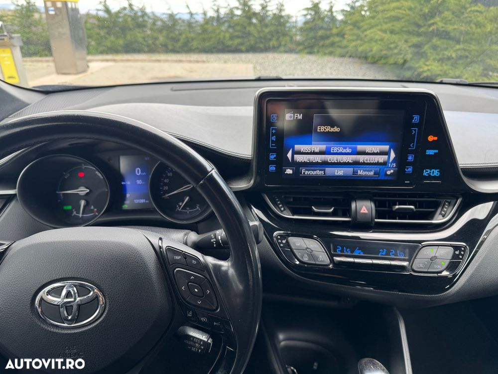 Toyota C-HR - 5
