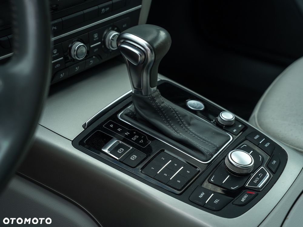 Audi A6 Avant 2.0 TDI DPF multitronic - 29