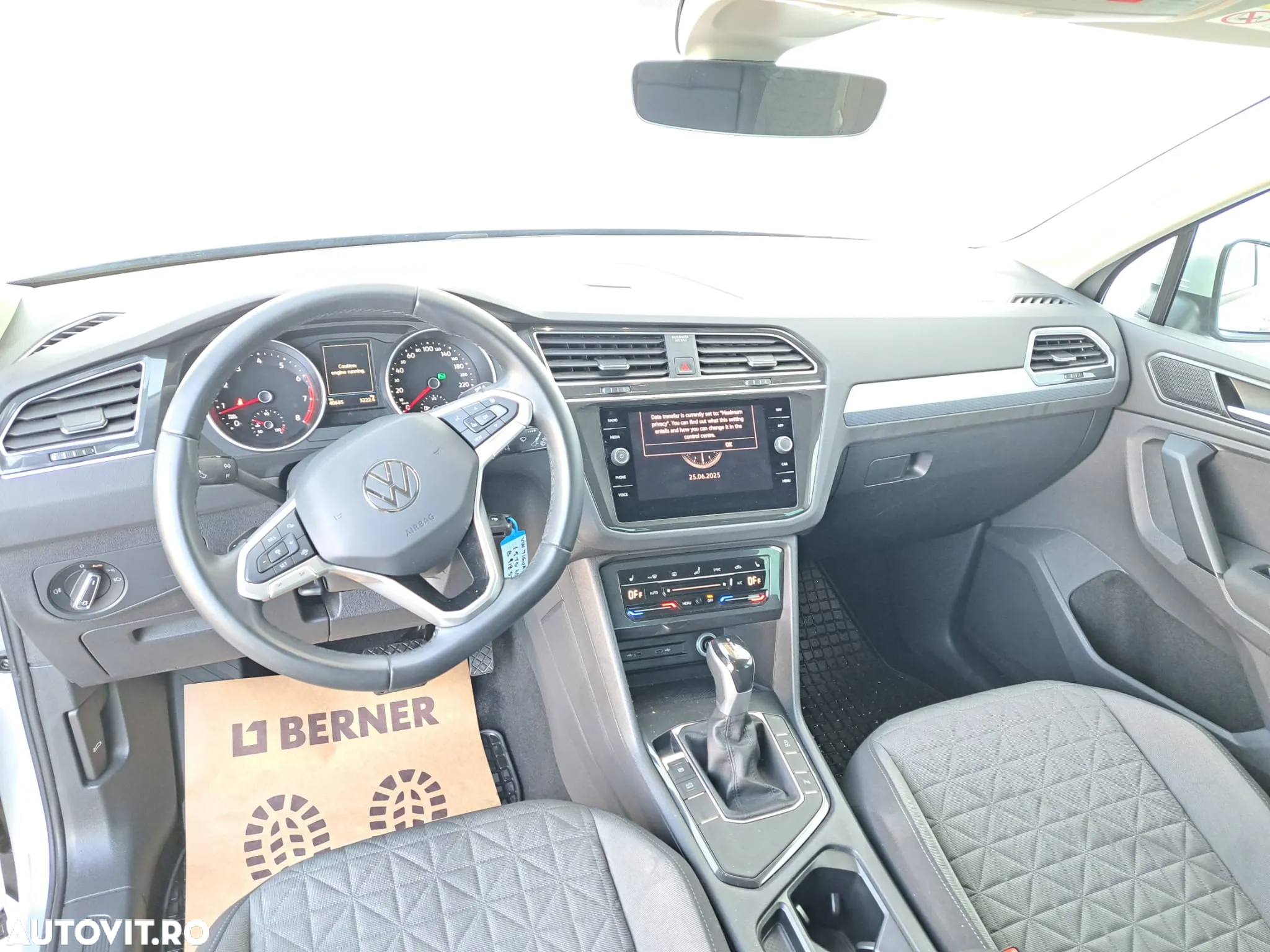 Volkswagen Tiguan 1.5 TSI OPF DSG Life - 38