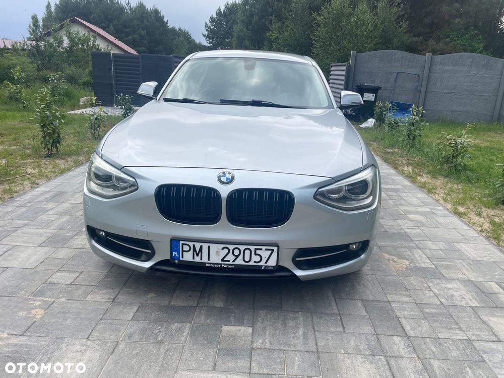 BMW Seria 1 116d Sport Line - 3
