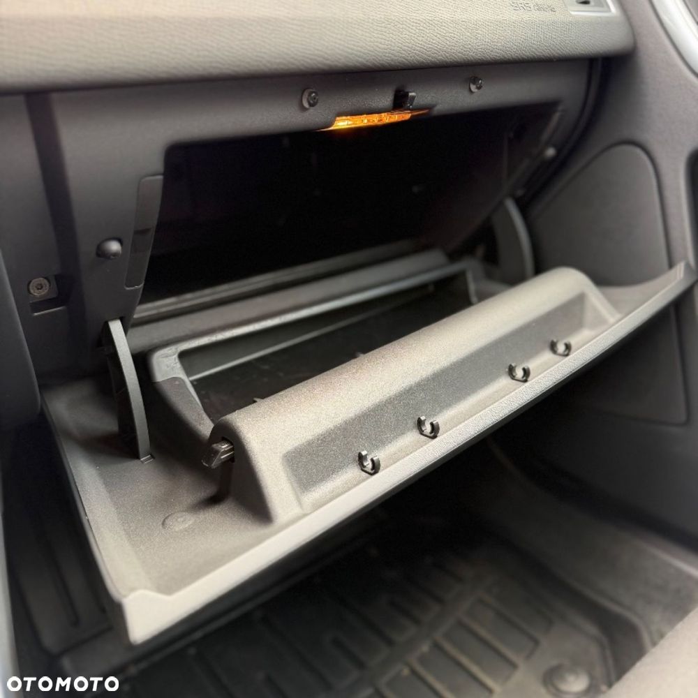 Volvo XC 60 - 38