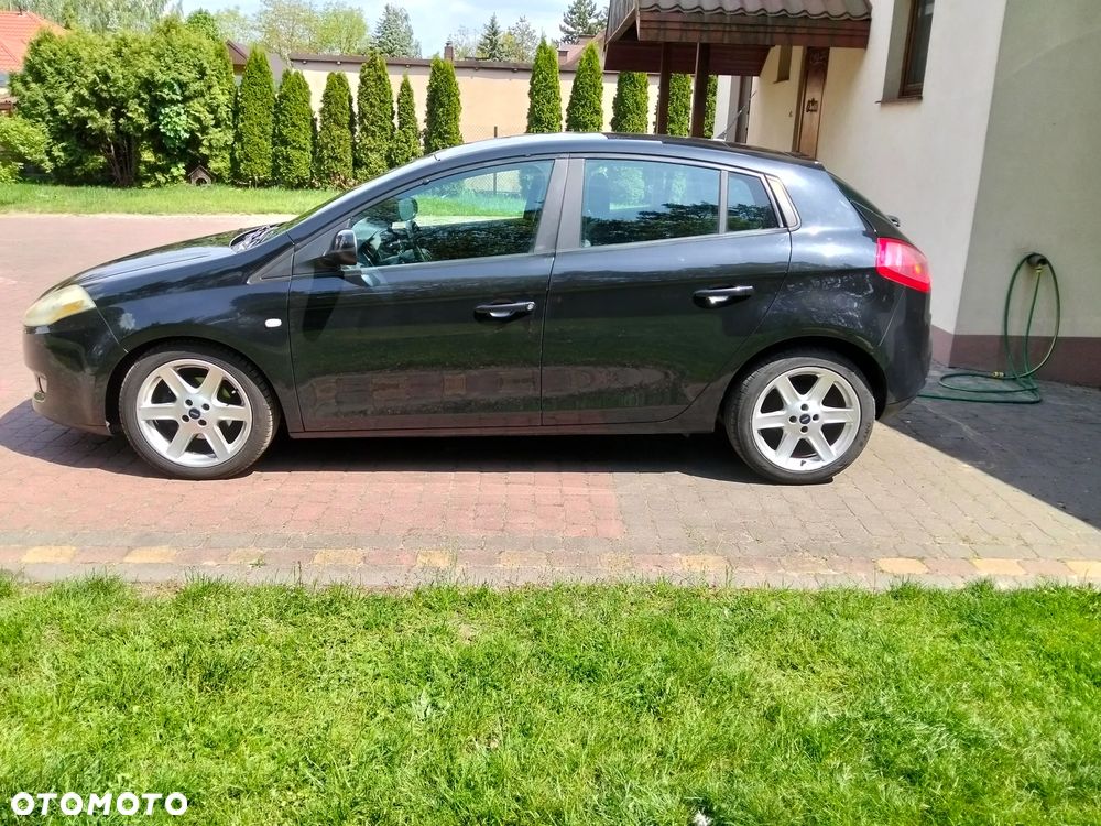 Fiat Bravo 1.4 T-JET 16V Dynamic - 5