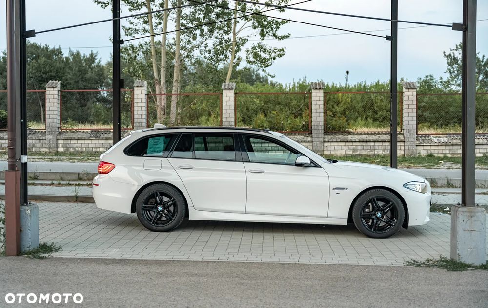 BMW Seria 5 530d xDrive - 13