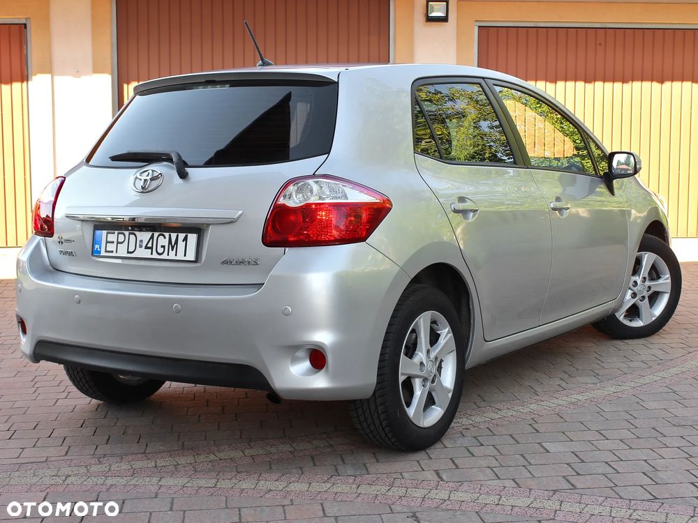 Toyota Auris 1.6 Life+ - 14