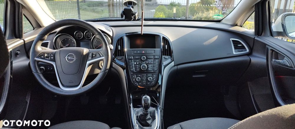 Opel Astra - 9