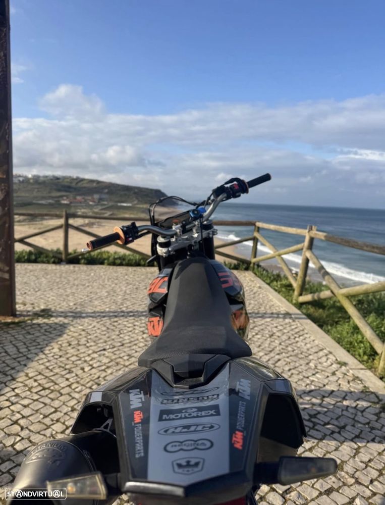 KTM 690 SMC - 6